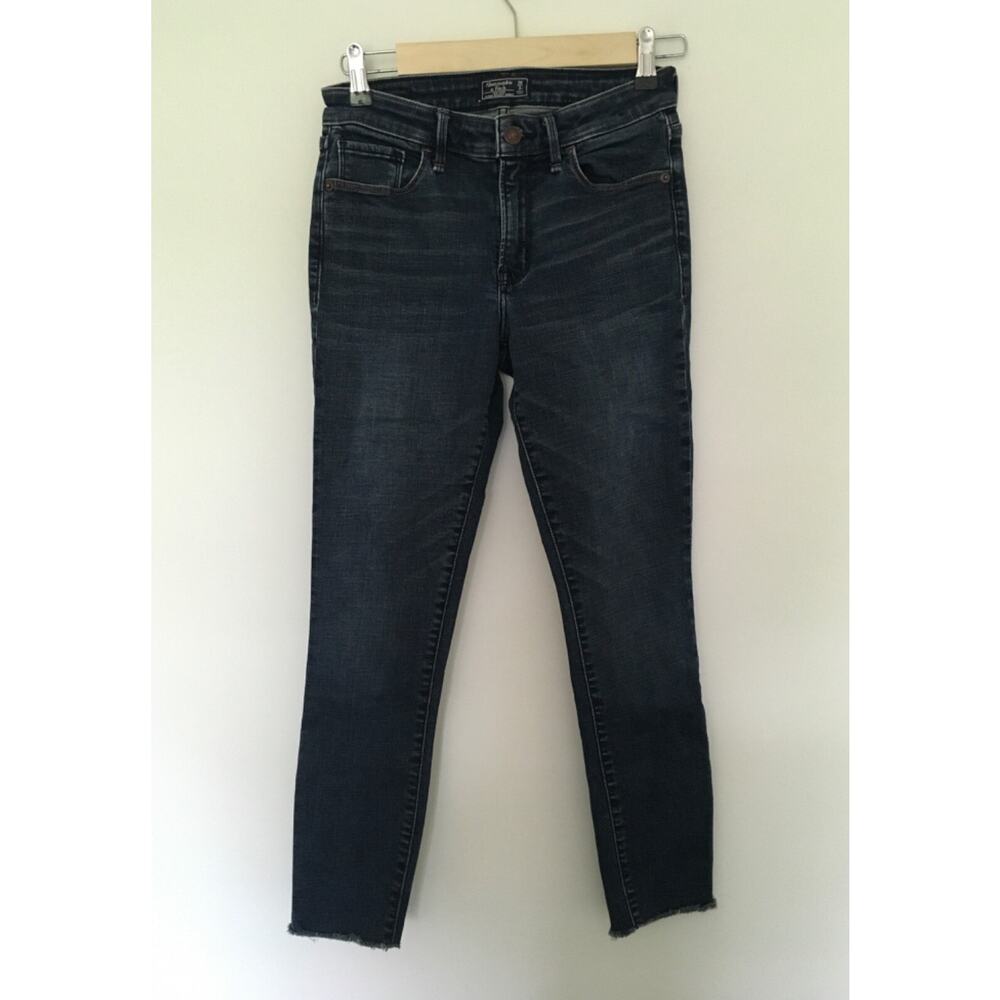 Abercrombie & Fitch mid rise super skinny ankle jeans Womens Sz 26 / 2R Stretch